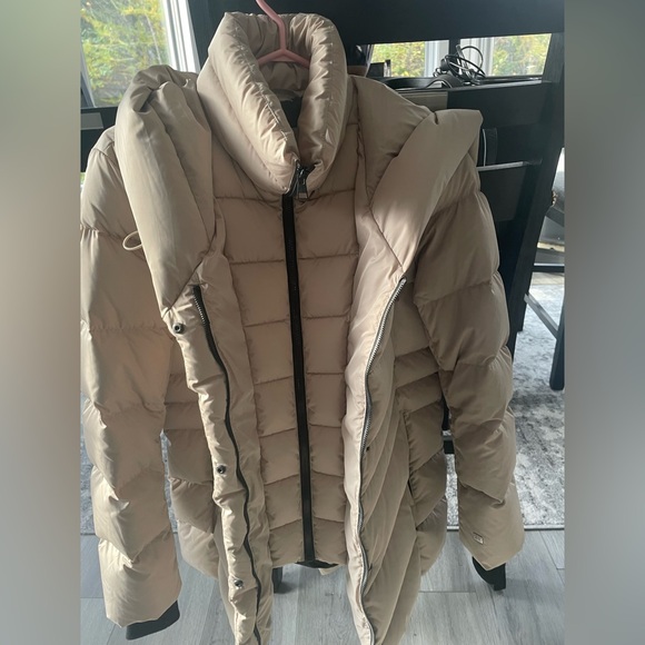 Short down jacket - Picture 2 of 4
